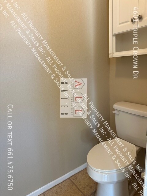 Building Photo - 4601 Triple Crown Dr