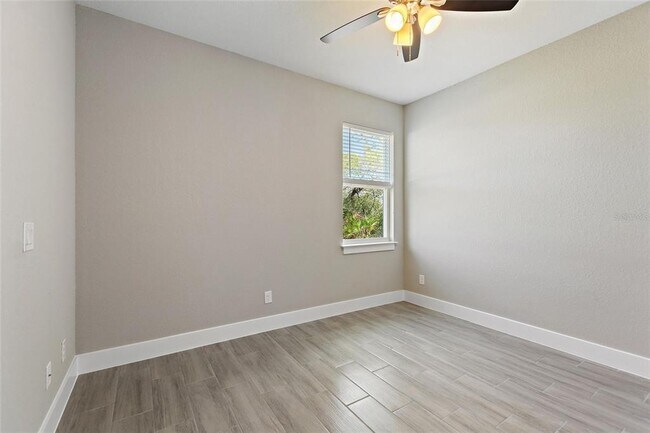 Building Photo - 11 Magnolia Ln