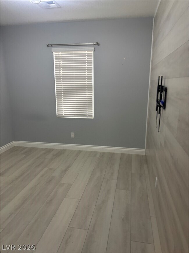 Building Photo - 6829 Chargehand Ave