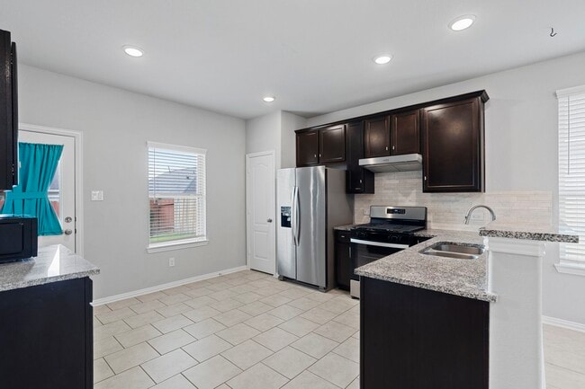 Building Photo - 31635 Heguy Pass