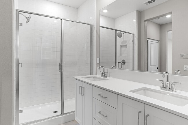 Building Photo - 1219 Sunrise View