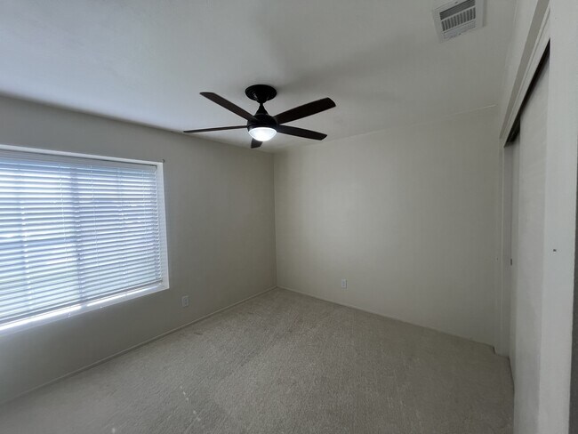 Building Photo - 6843 Grove Ave