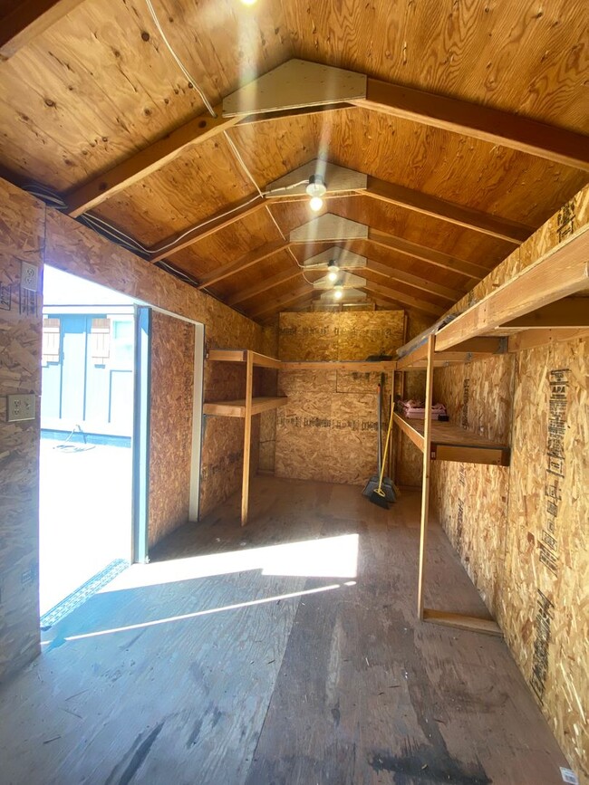 Building Photo - ? Fully Remodeled 1 Bed / 1 Bath Home Near Franklin Park ?