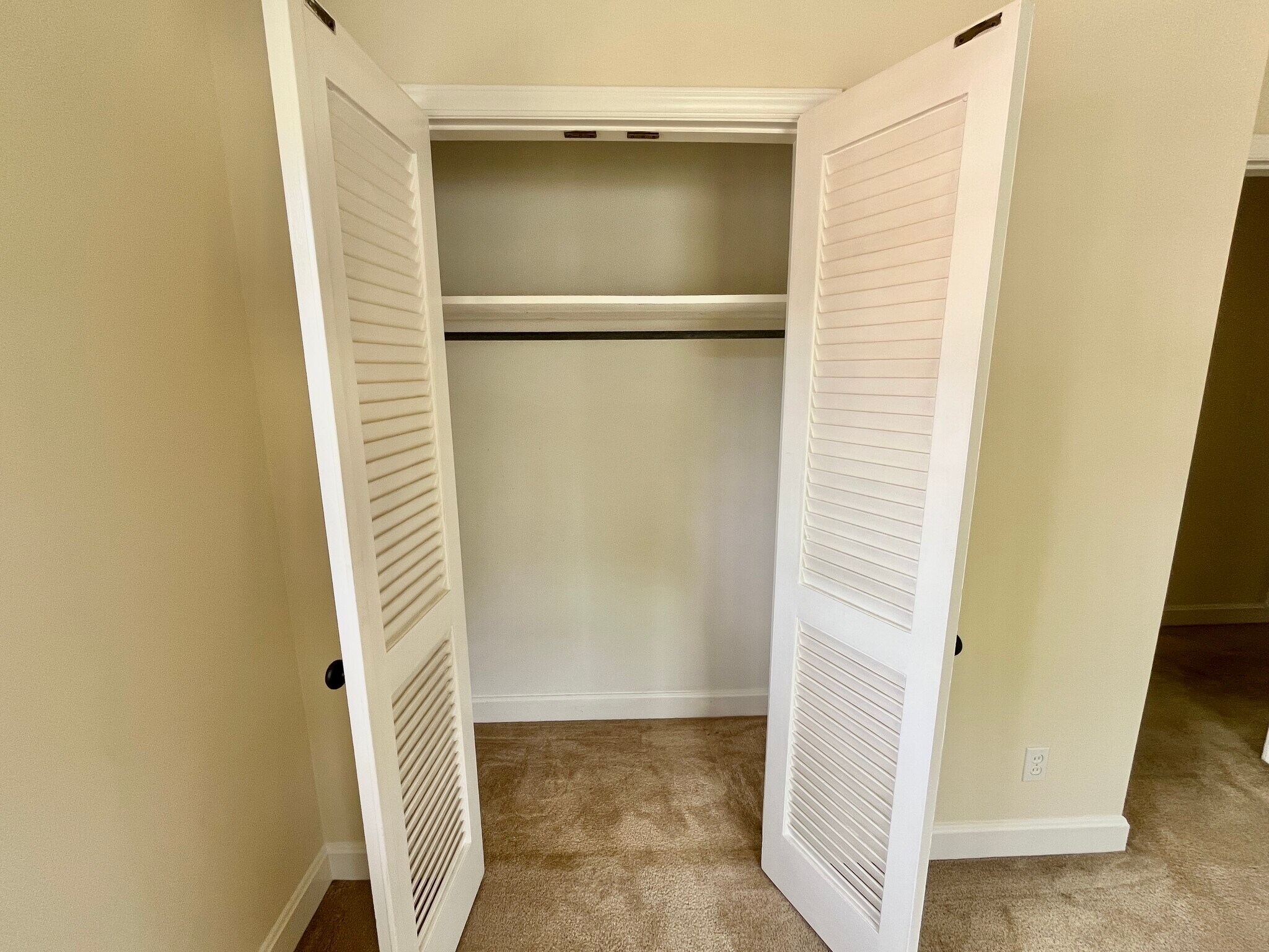 Building Photo - 7113 Rockcliff Ct