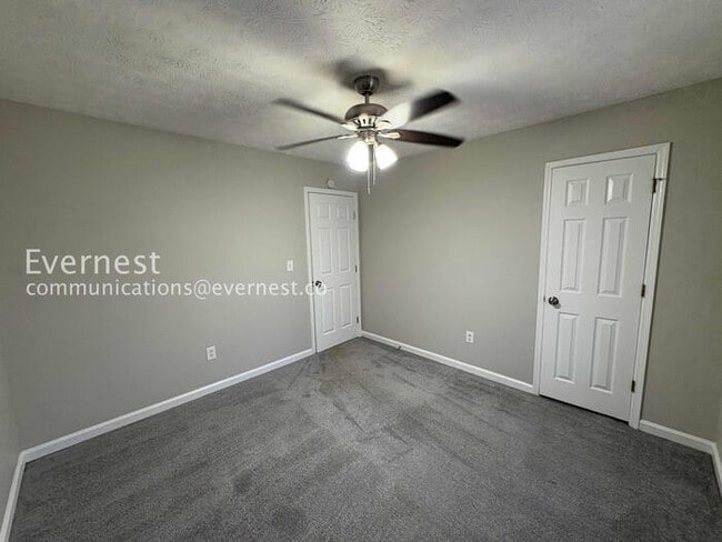 Building Photo - 130 Summerfield Dr