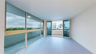 Building Photo - 3200 Collins Ave
