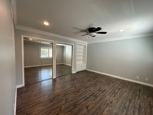 Building Photo - 1635 Larkfield Ave