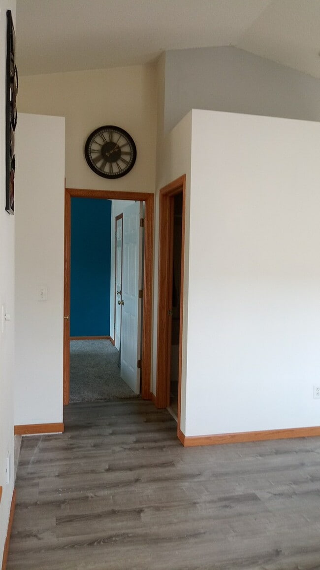 Building Photo - 1675 Hemingway Ln