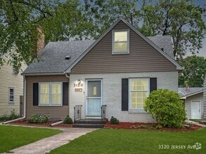 Building Photo - 3120 Jersey Ave S
