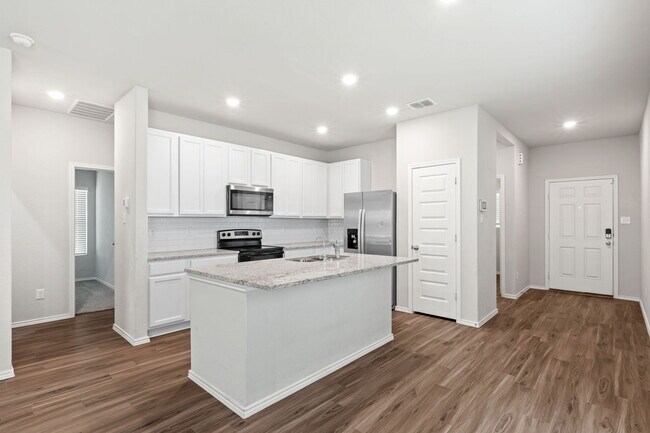 Building Photo - 250 Antelope Vly