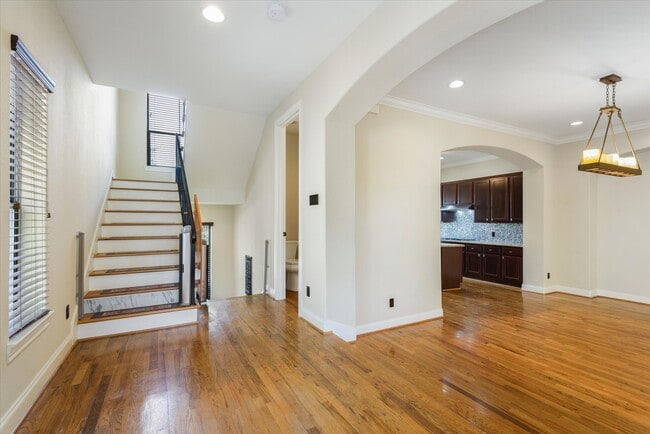 Building Photo - 3034 Orchard Ct