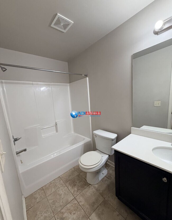 Building Photo - 4201 Towncastle Ln