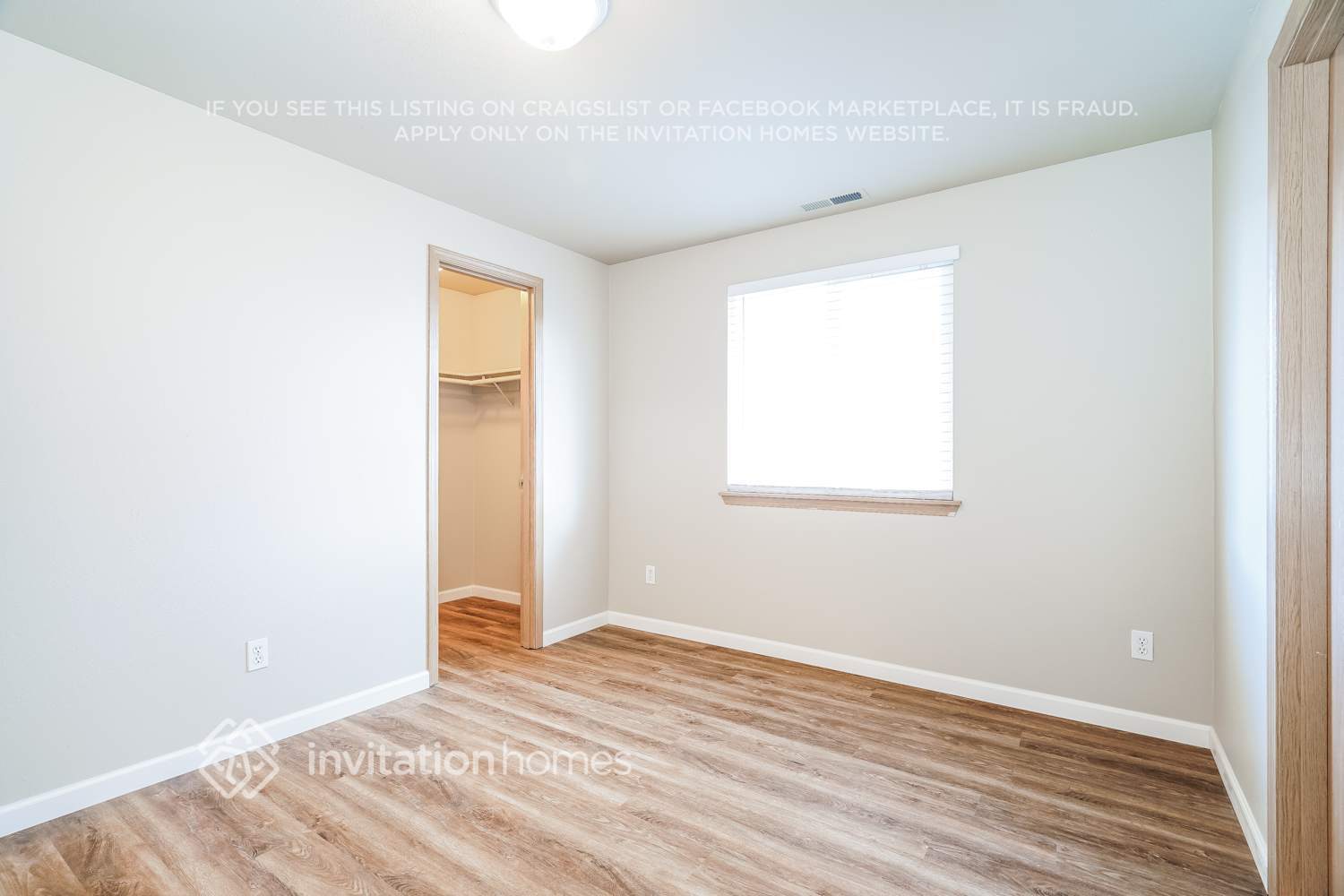 Building Photo - 20205 11th Ave Ct E