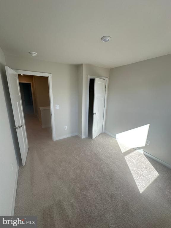 Building Photo - 29 Trotting Rd