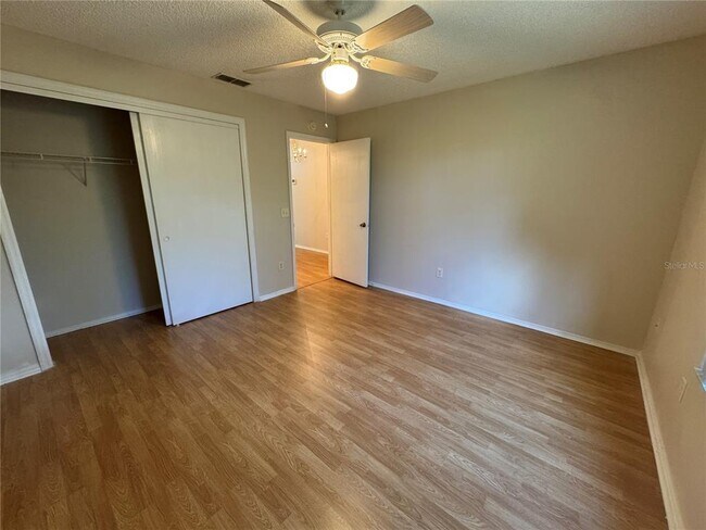 Building Photo - 1693 Campos Dr