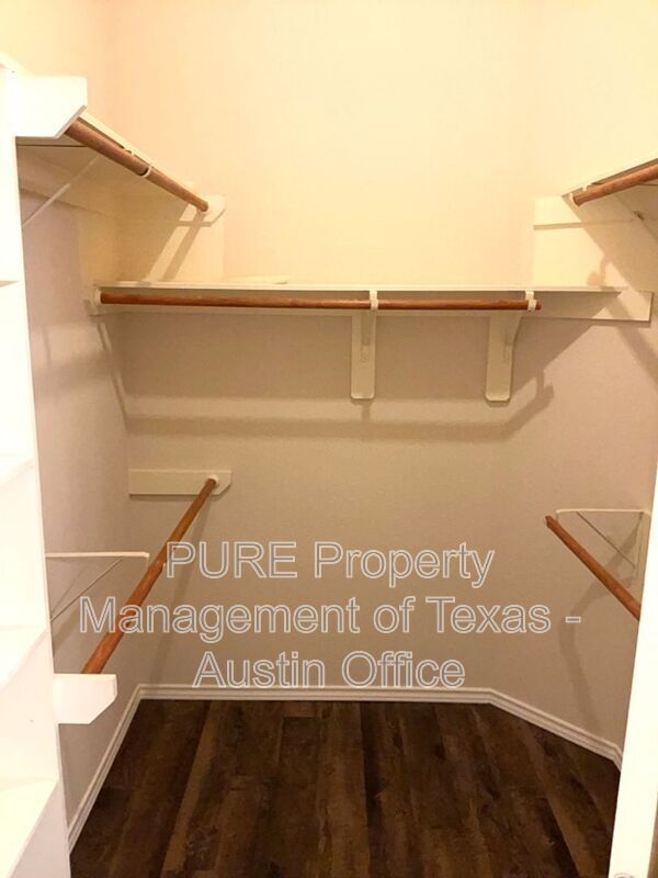 Building Photo - 406 Pecan Grove Dr