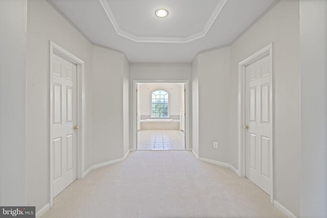 Building Photo - 7616 Great Dover St