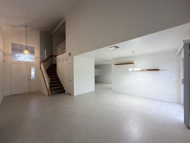 Building Photo - 8232 Fame Ave