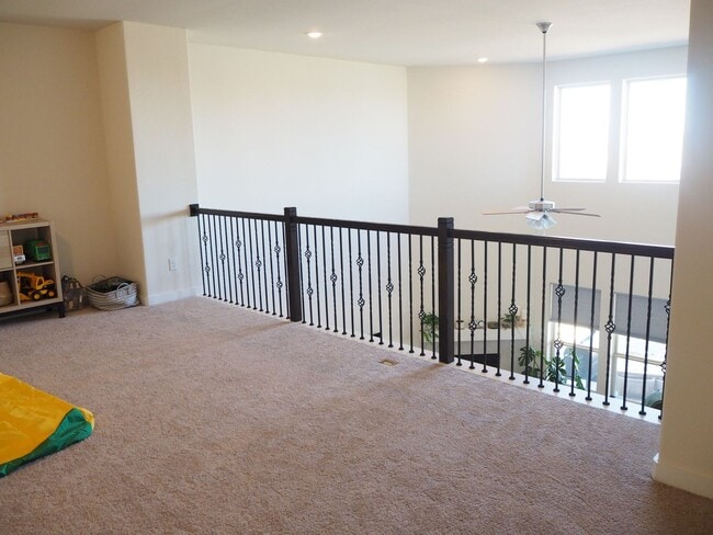 Building Photo - 4317 Swallow Dr