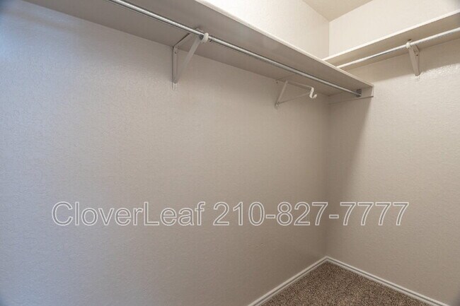 Building Photo - 8843 Kestrel Oak