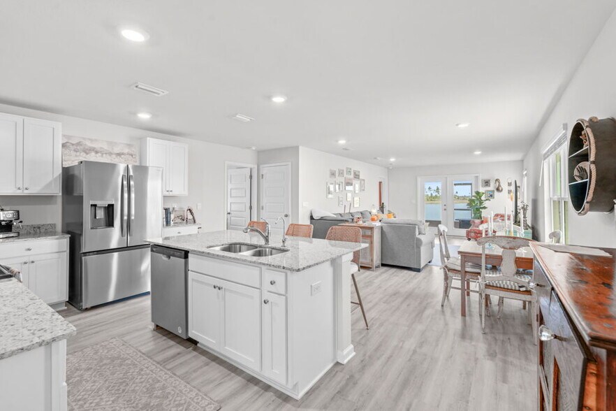 Building Photo - 6574 Canley Ct