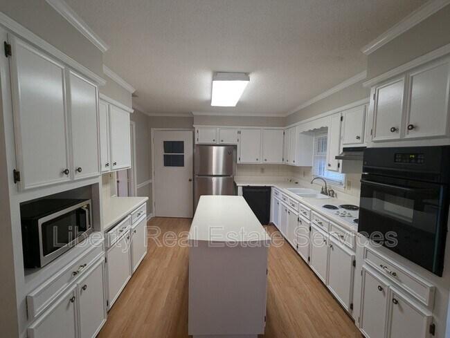 Building Photo - 5448 GA-196