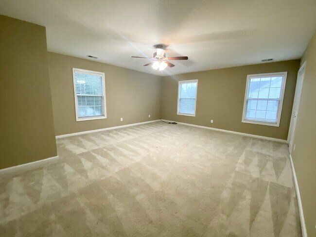 Building Photo - Five Bedroom Single Family Home in Cypress Ridge!