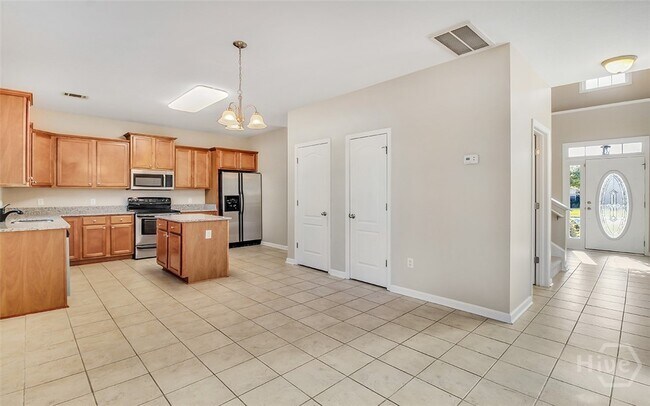 Building Photo - 601 Bristol Way