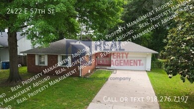 Building Photo - 2422 E 57th St