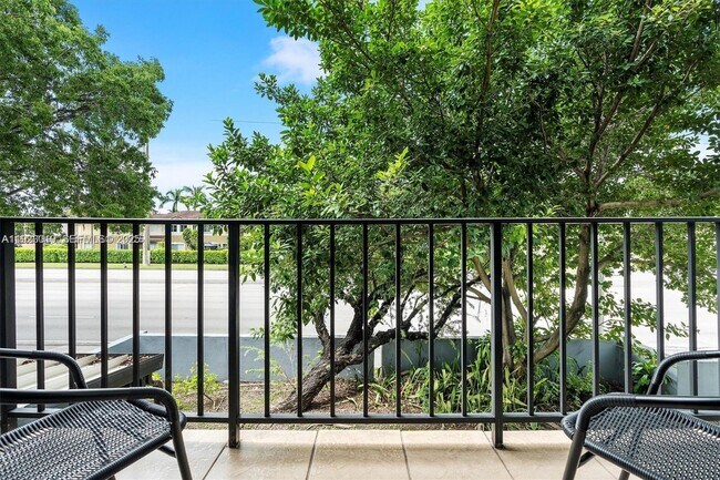 Building Photo - 8841 W Flagler St