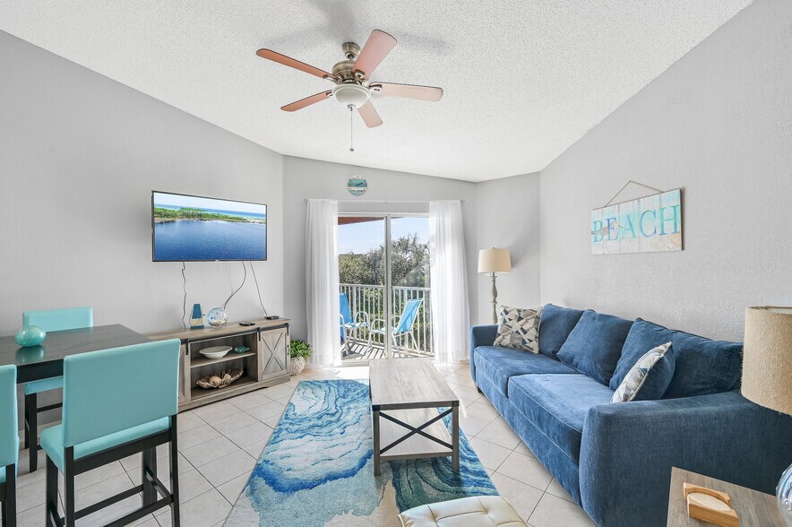 Building Photo - 2830 Scenic Gulf Dr