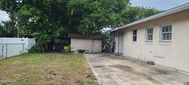 Building Photo - 1033 George W Engram Blvd