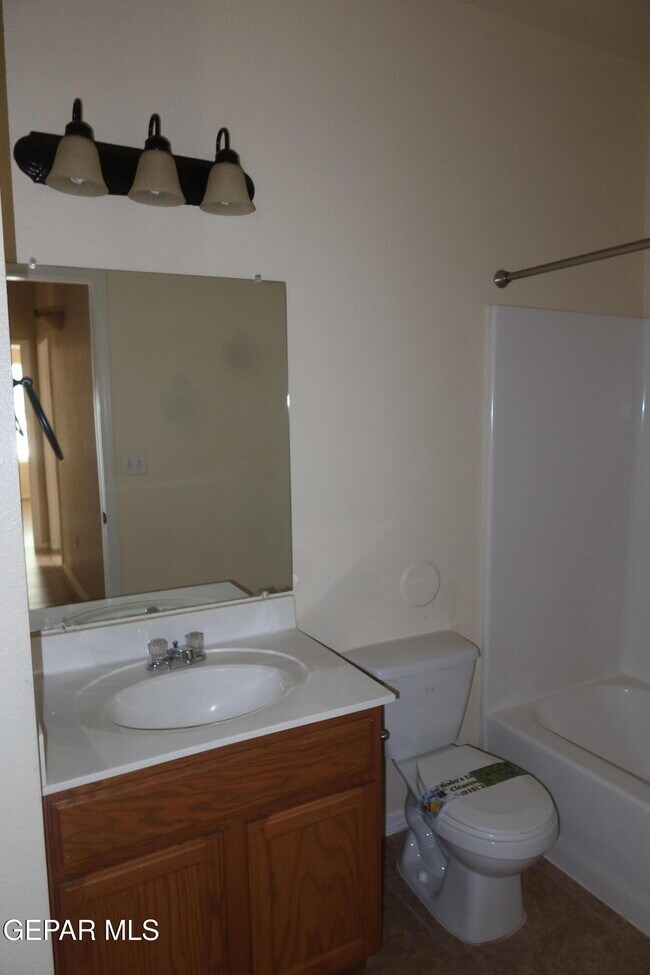Building Photo - 10672 Canyon Sage Dr