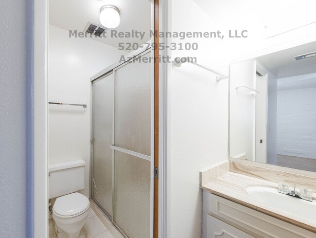 Building Photo - Spacious 2-Bedroom Townhome – Available Now!