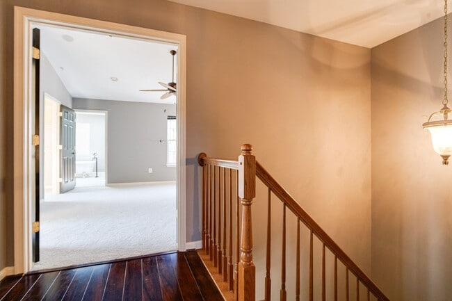 Building Photo - 1730 Bluffs Island Ct