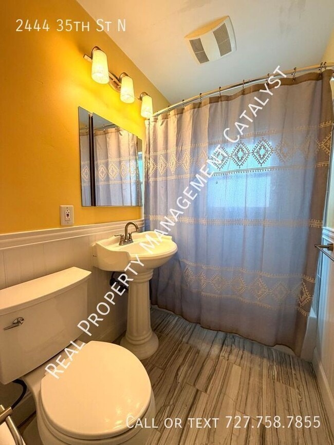 Building Photo - 2444 35th St N