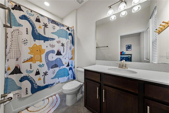 Building Photo - 34155 Evergreen Hill Ct