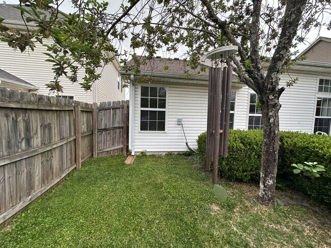 Building Photo - COMING SOON! Beautiful Single Family House with 3 BR and 2 Baths! All Electric, Garage