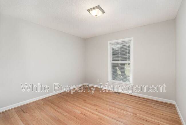 Building Photo - 15716 Youngblood Rd
