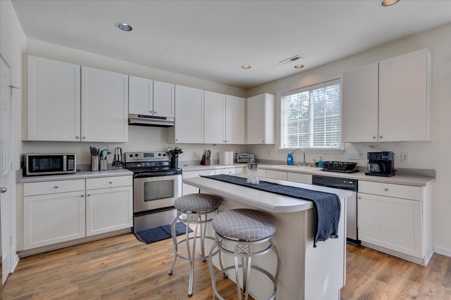 Building Photo - 3495 Mackinac Island Ln