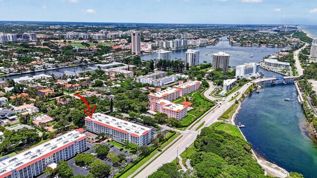 Building Photo - 950 Ponce De Leon Rd