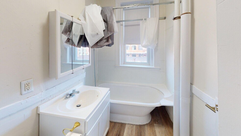 Building Photo - 1179 Boylston St