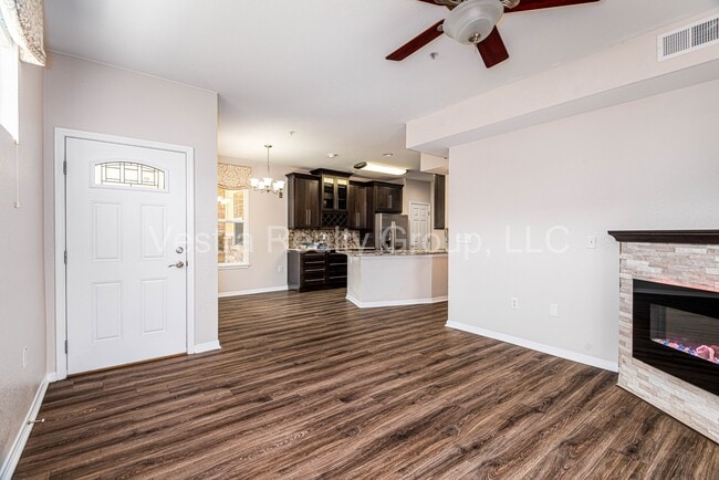 Building Photo - 9335 Amison Cir