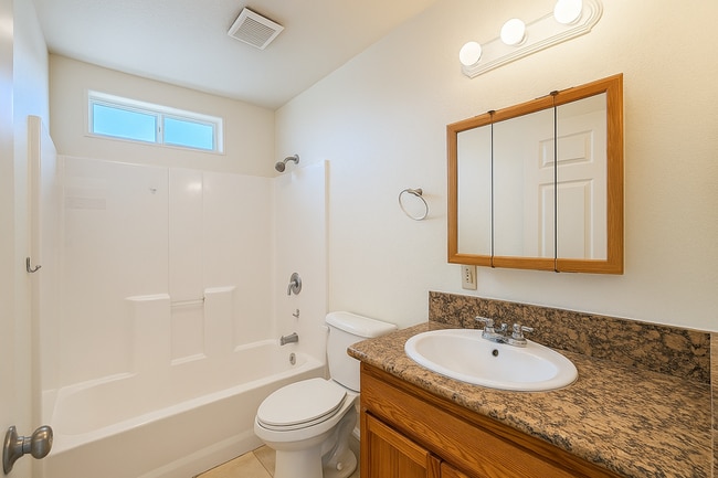 Building Photo - 3431 W 67th St