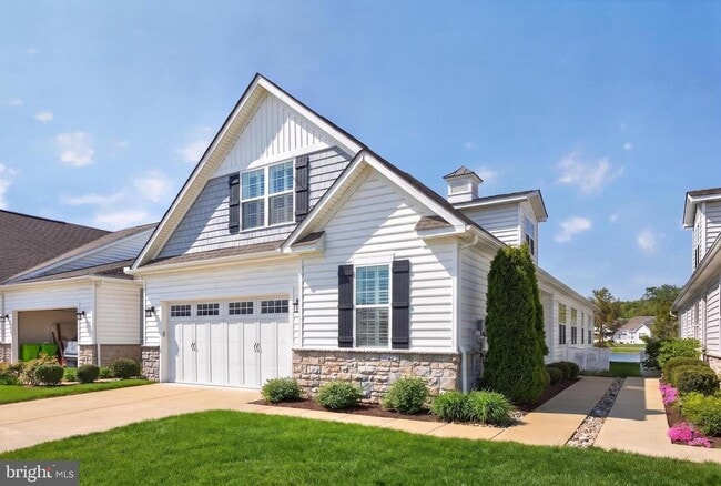 Building Photo - 312 Topside Dr