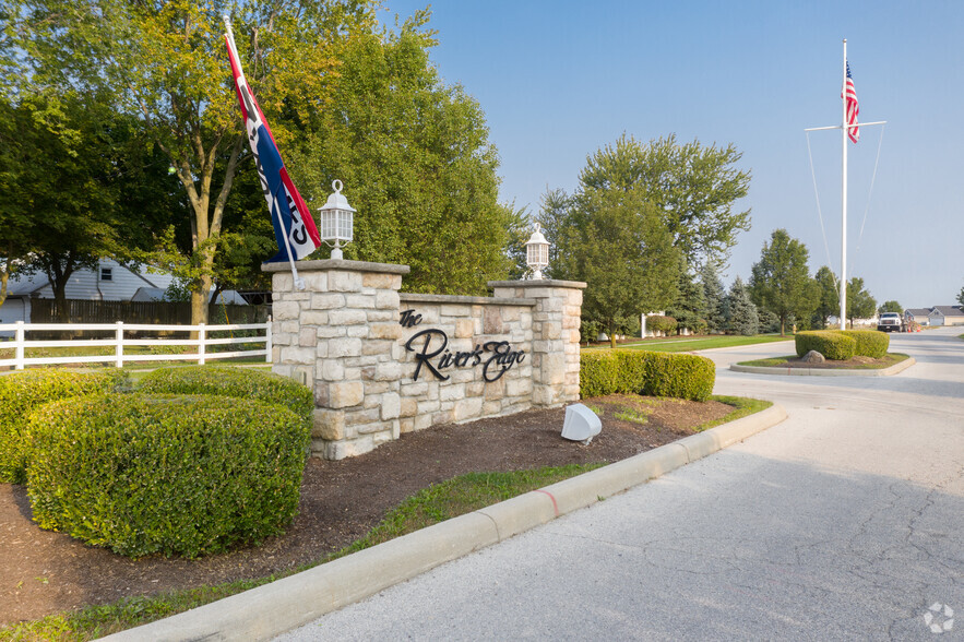 Entrance - Rivers Edge Villas