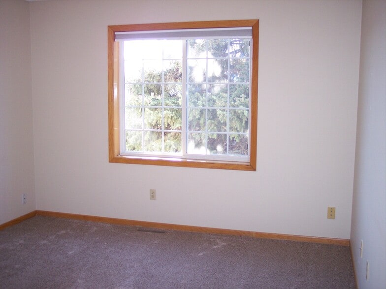 Building Photo - 4305 Merrimac Ln