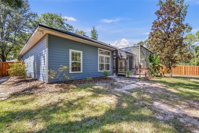 Building Photo - 8336 SW 8th Pl