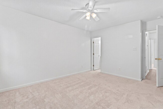 Building Photo - 112 Kobe Dr