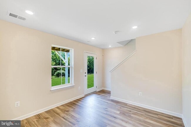 Building Photo - 64 Bigler Rd
